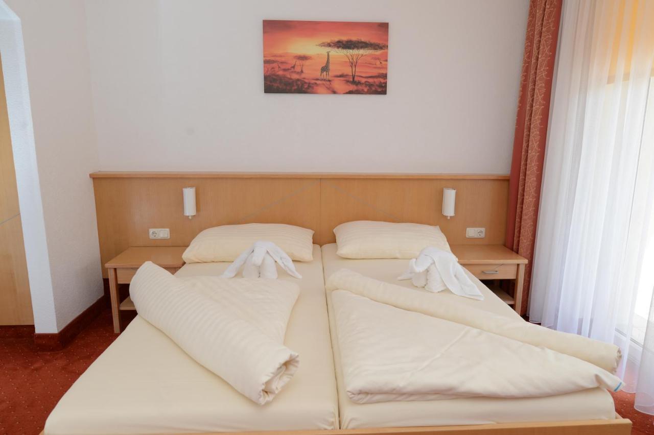 Hotel Strandhotel Faak 4*